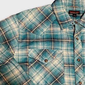 Patagonia Mens Western Pearl Snap long sleeve shirt size large